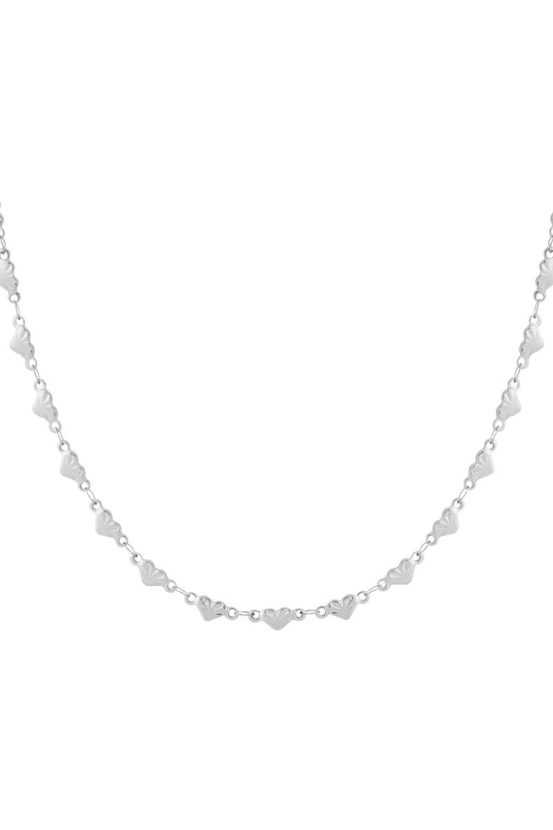 Strong heart necklace