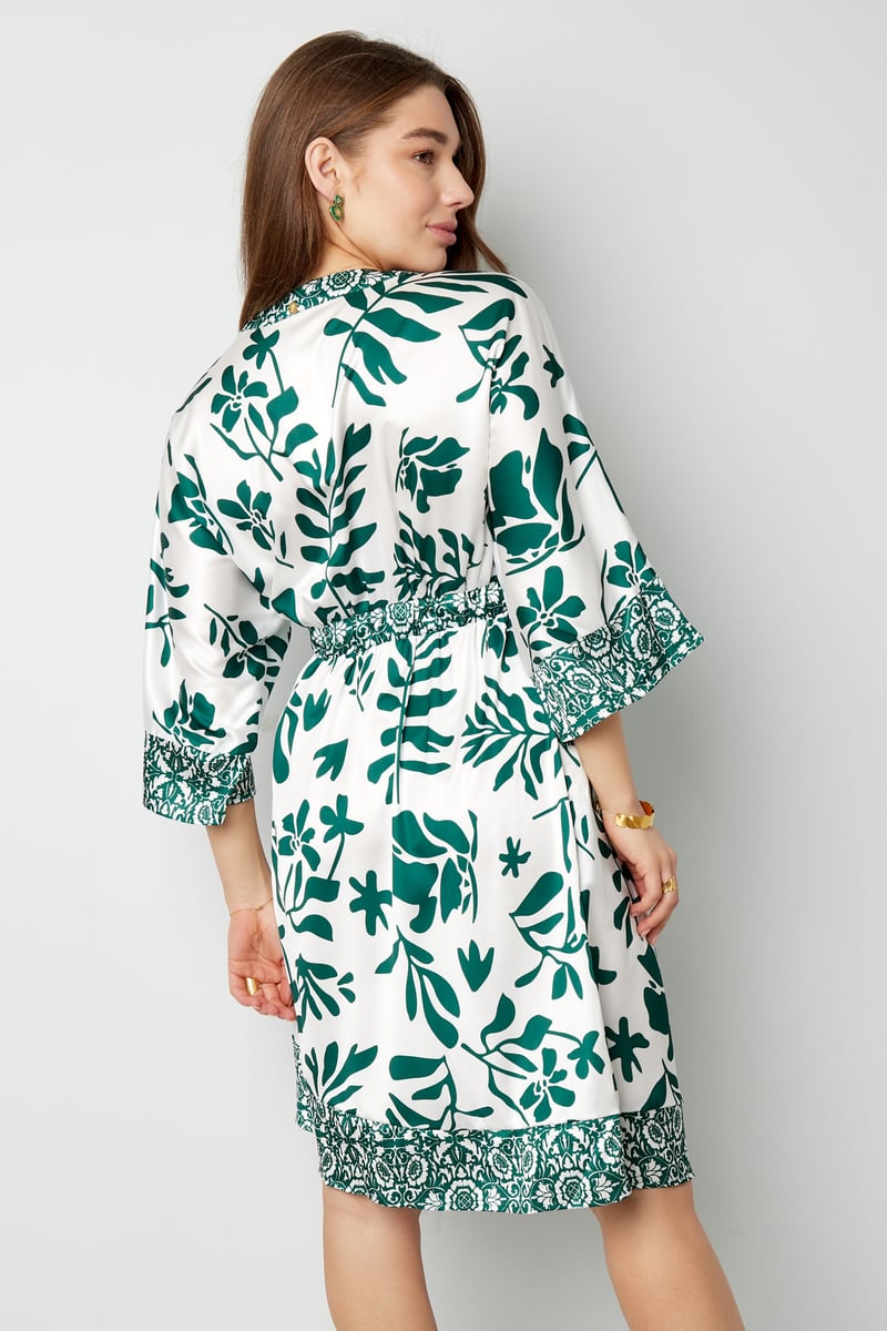 Midi dress with floral print - fuchsia