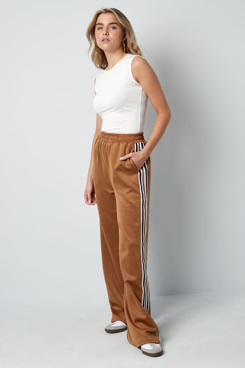 Striped must have pants - red S