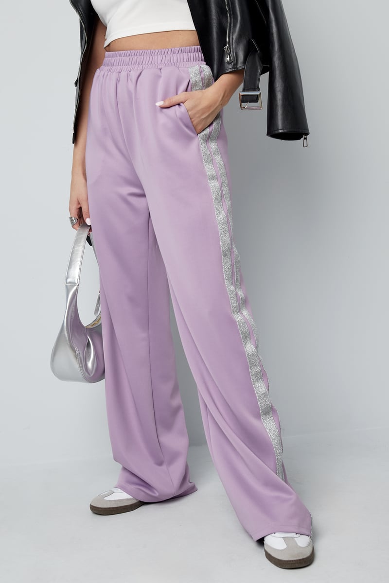Striped must have pants - red S