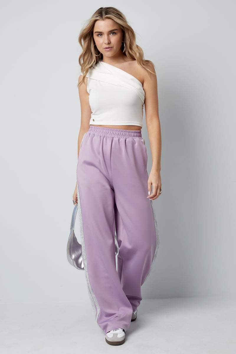 Striped must have pants - red S