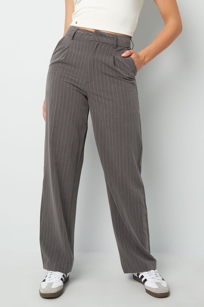 The Cocktail Club trousers - grey
