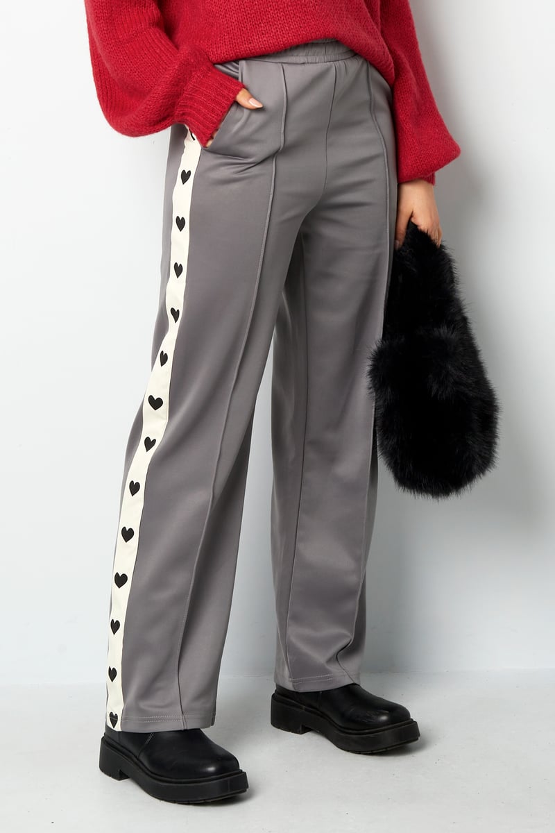Pants with hearts on the side - red