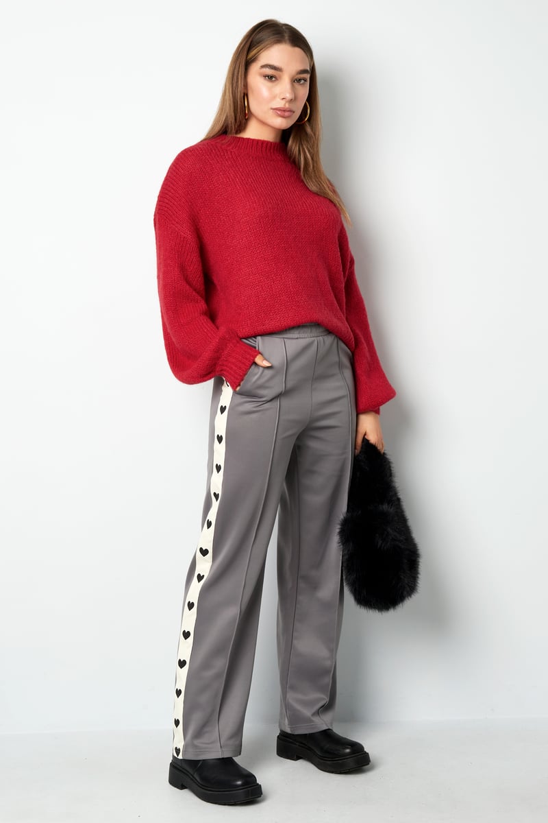 Pants with hearts on the side - red