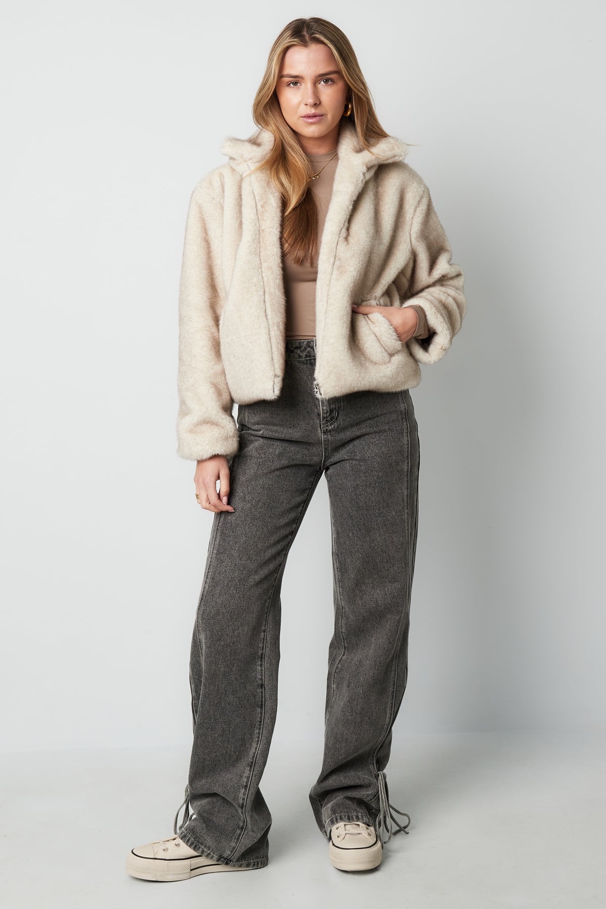Fluffy basic coat