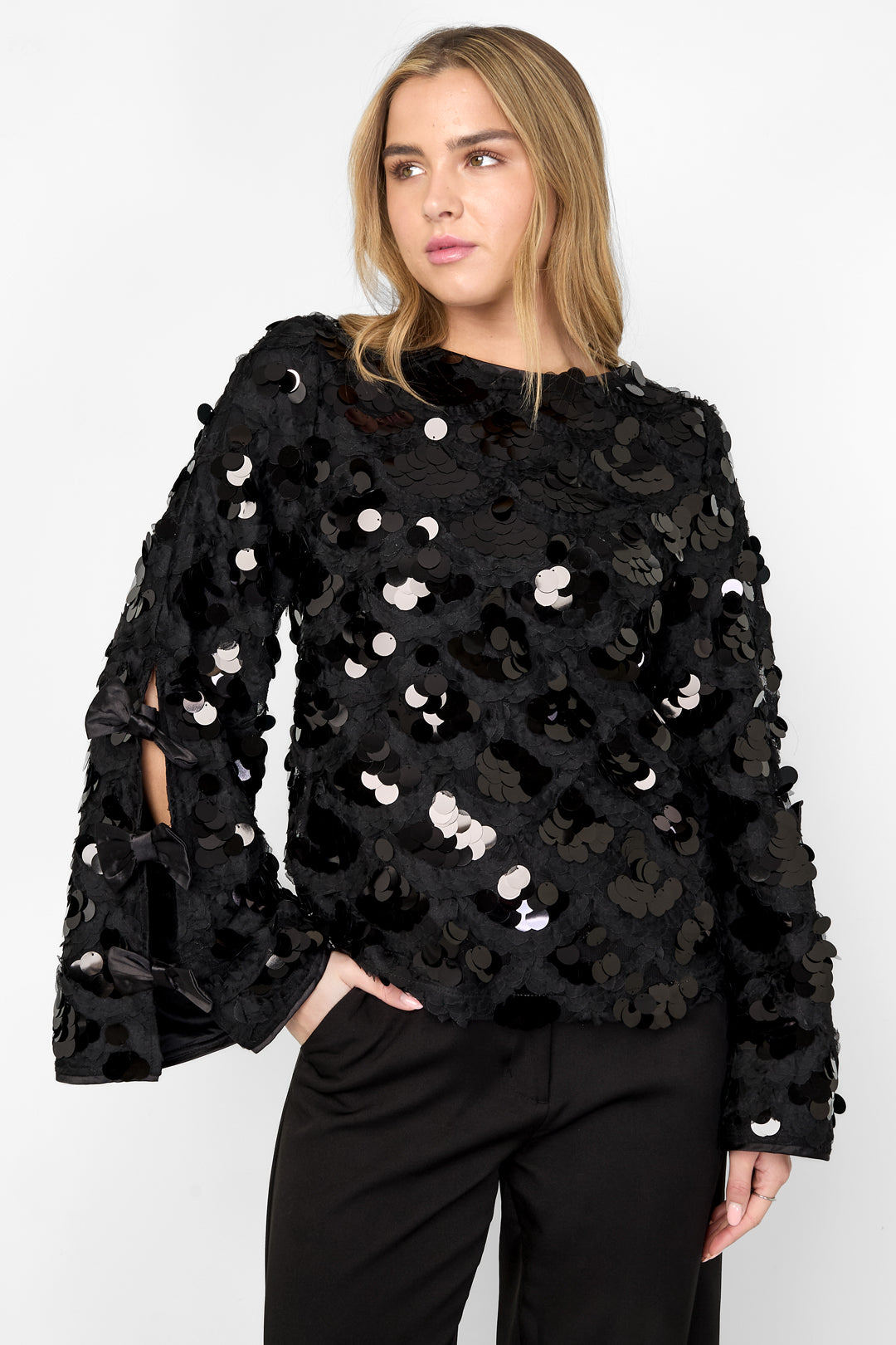 Sequins Long Sleeve Top