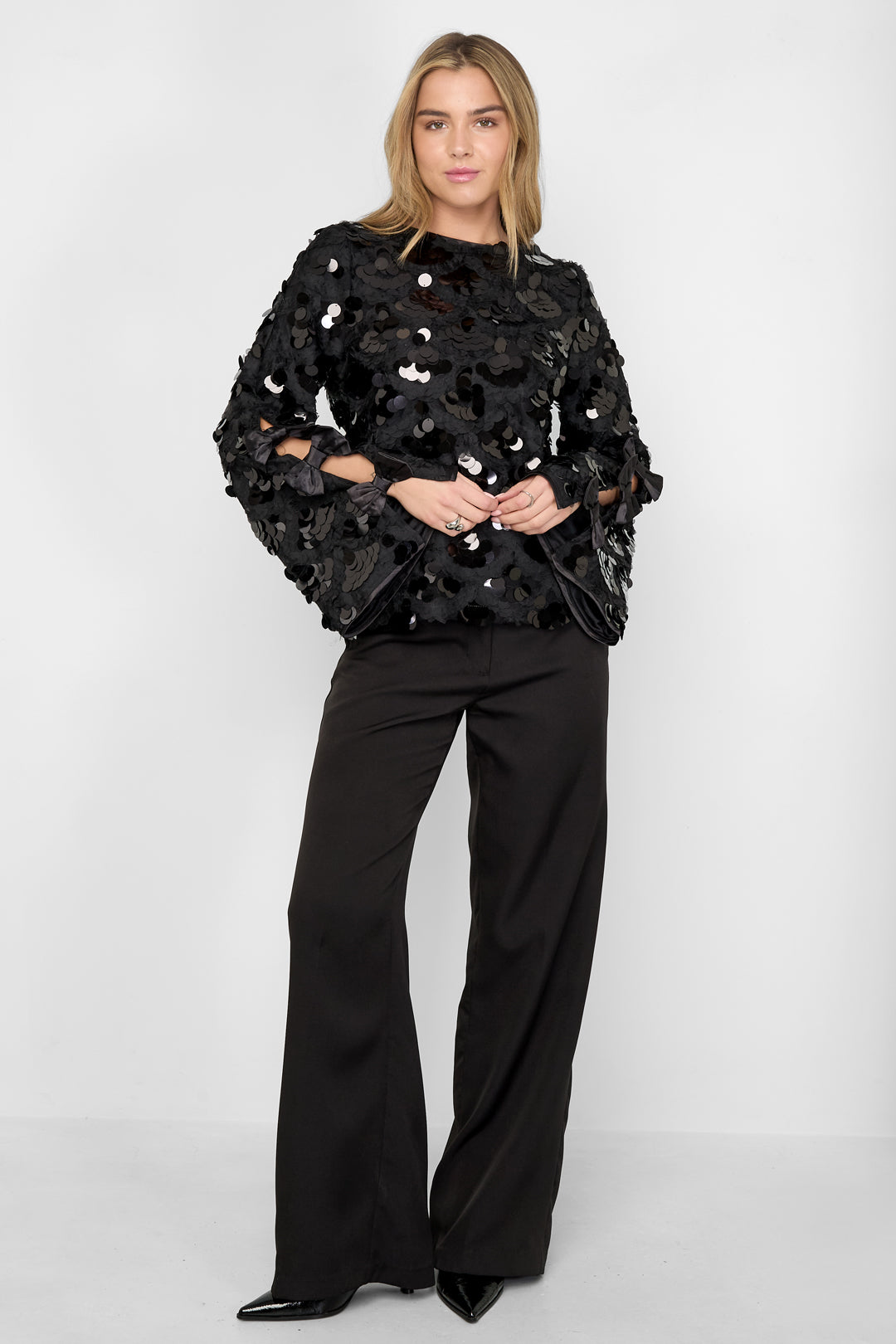 Sequins Long Sleeve Top