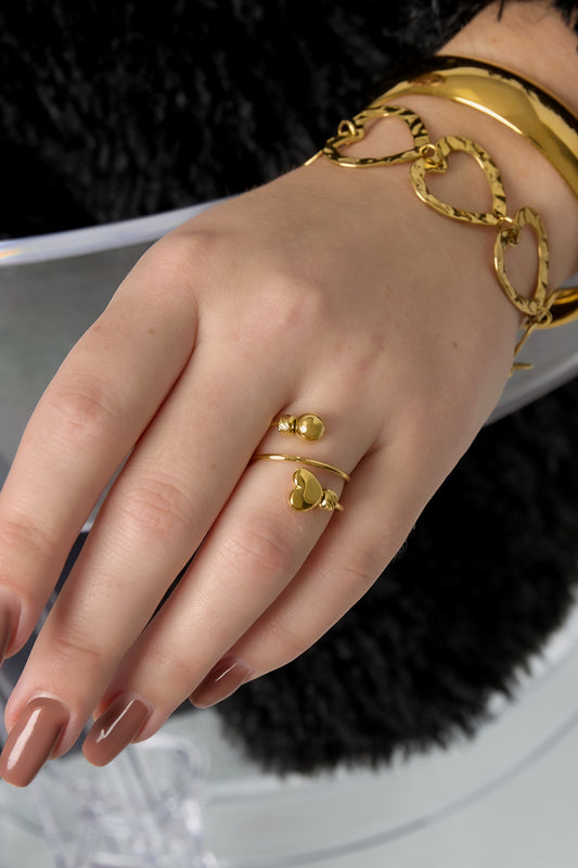 Minimalist Heart Ring