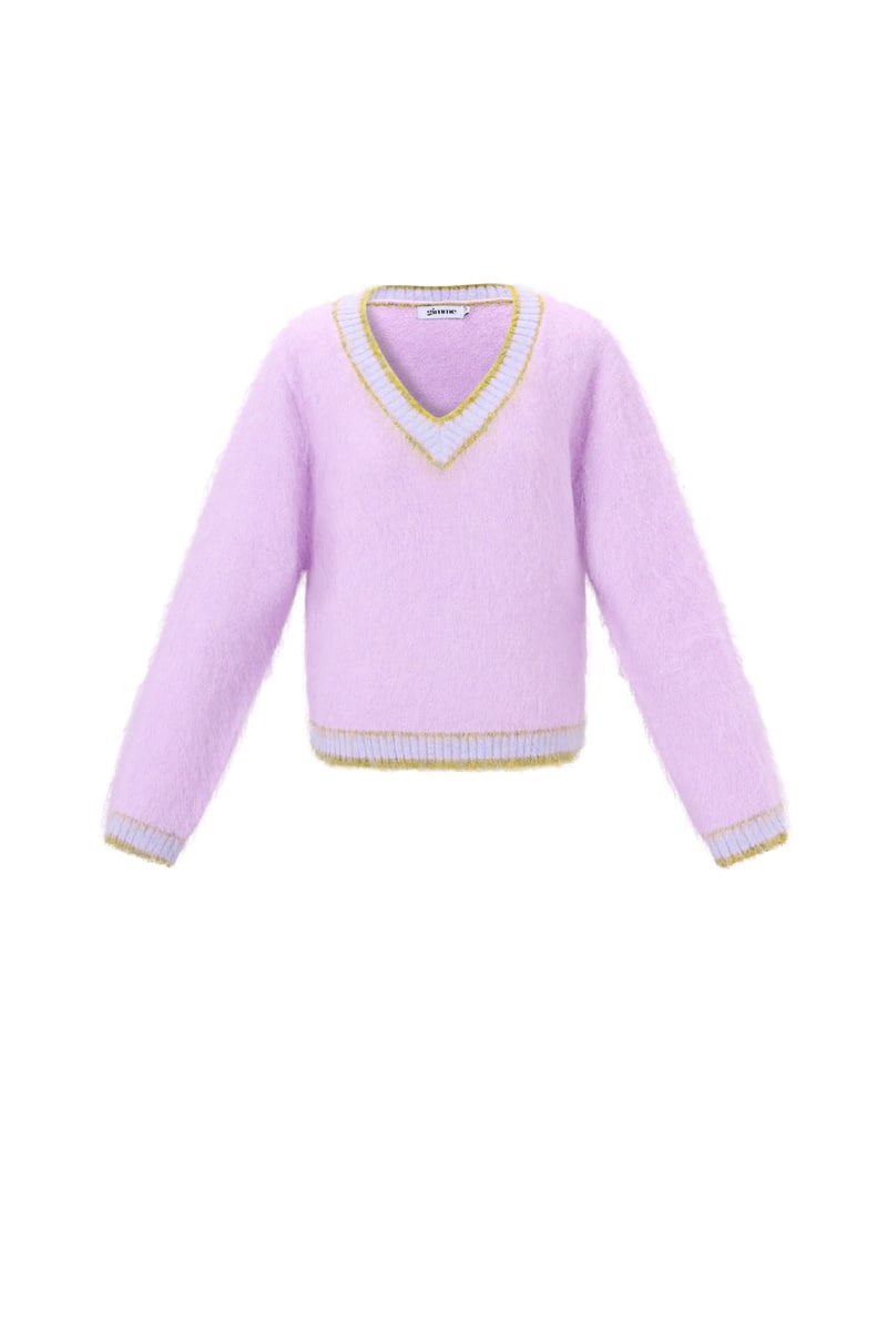 Sporty Knit V Neck